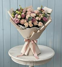 Букет цветов из:  Розы и Лизиантусы в Анучино