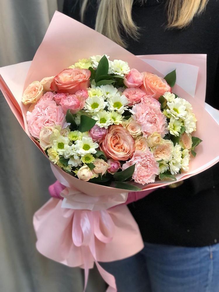 Букет цветов из: Гвоздики, Розы и Хризантемы в Анучино