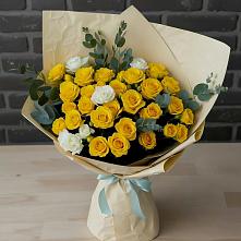 Букет цветов из:  Розы в Анучино