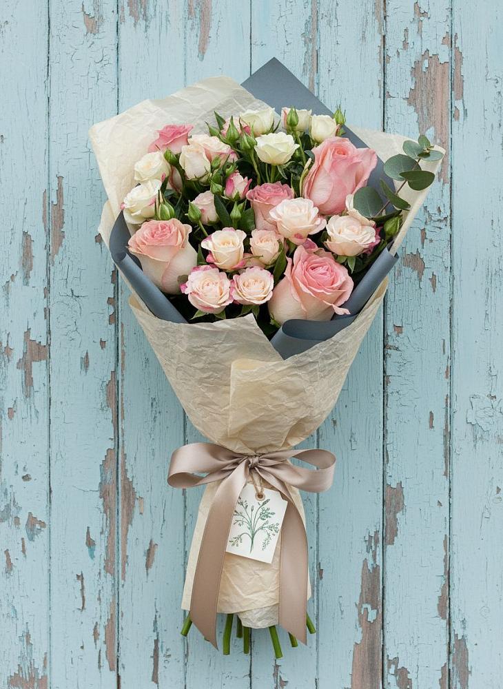 Букет цветов из: Розы в Анучино