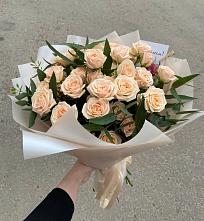 Букет Кремовые розы Латте в Анучино