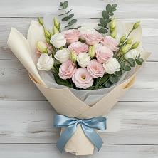 Букет цветов из:  Лизиантусы в Анучино