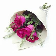 Букет цветов из:  Розы в Анучино