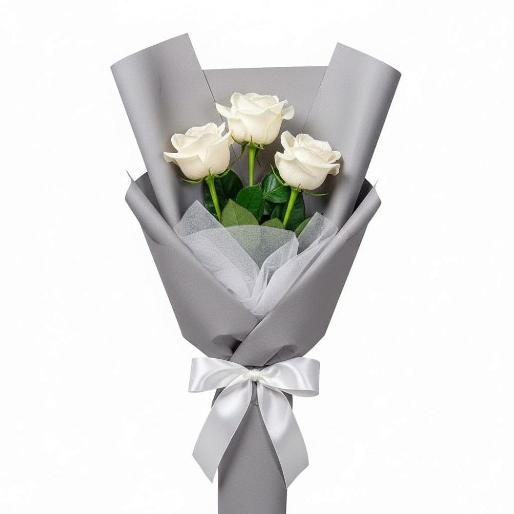 Букет 3 белые розы в Анучино