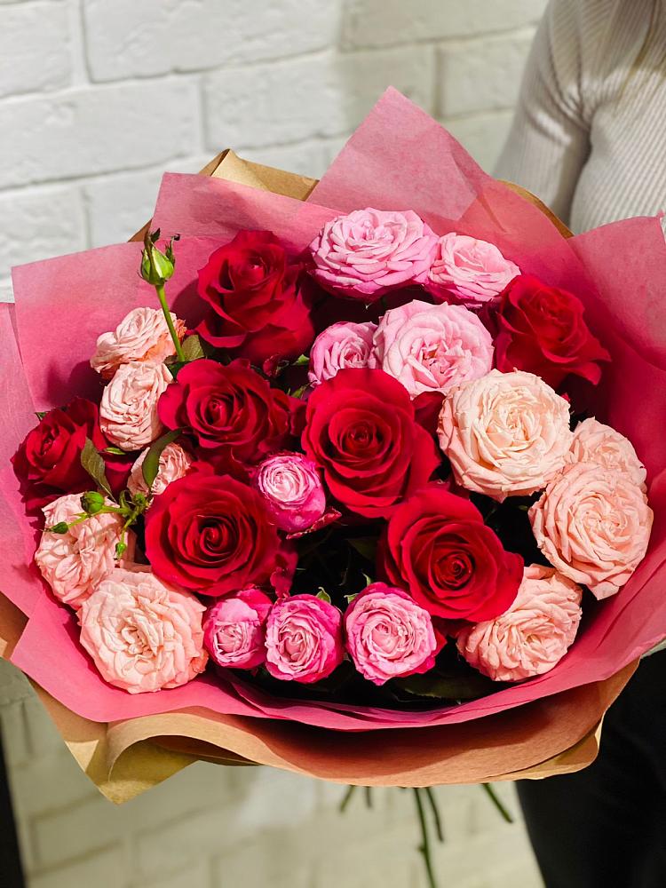 Букет цветов из: Розы в Анучино