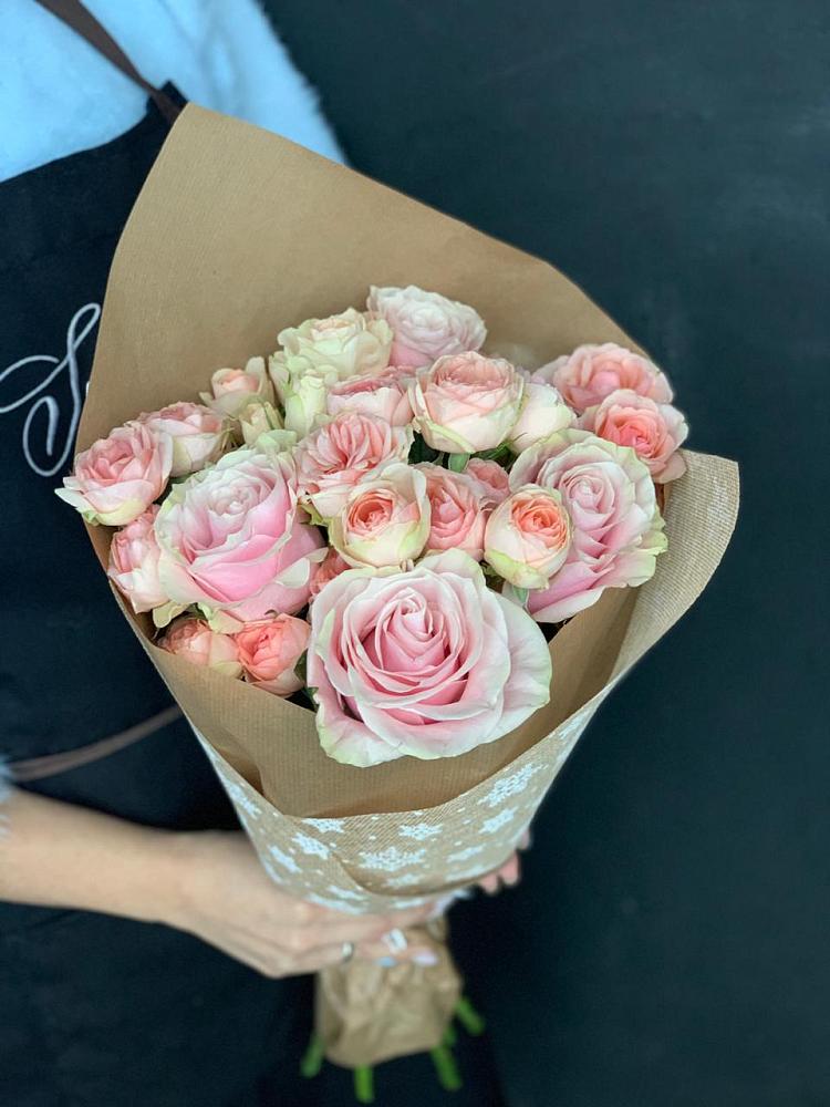 Букет цветов из: Хризантемы и Розы в Анучино