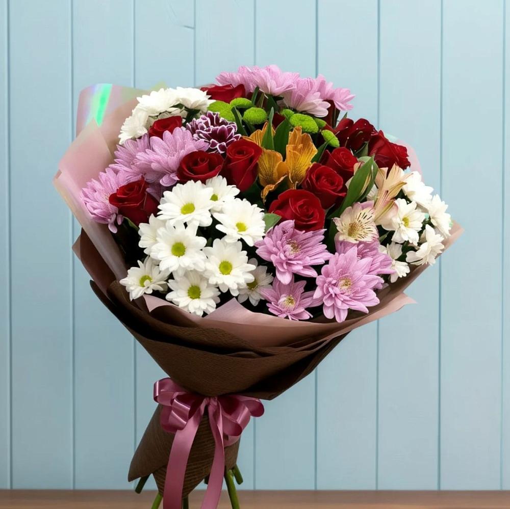Букет цветов из: Розы, Хризантемы и Альстромерии в Анучино