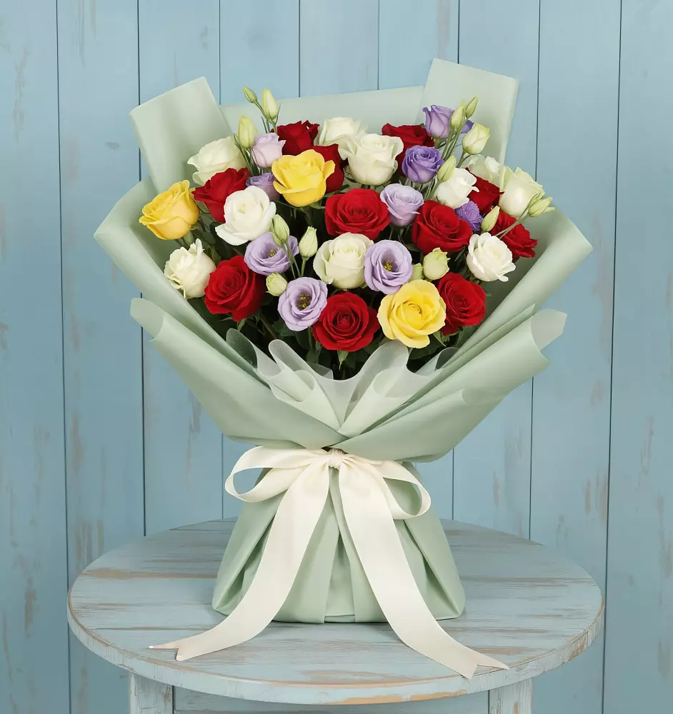 Букет цветов из: Розы в Анучино